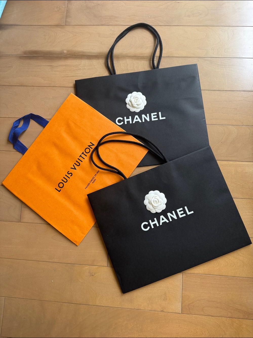 CHANEL Black Paper Tote shopping 🛍️ with White Camellia